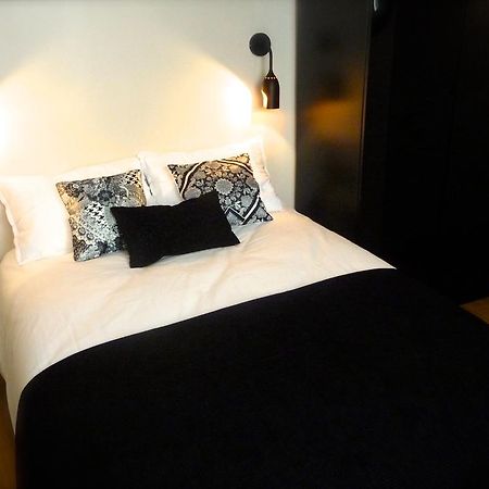 파리 Duplex De Charme Au Coeur De Montmartre 아파트 객실 사진