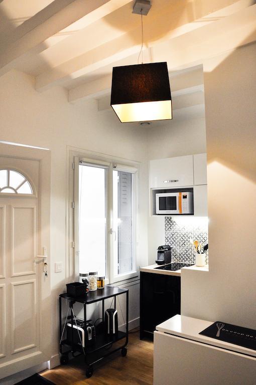 파리 Duplex De Charme Au Coeur De Montmartre 아파트 객실 사진