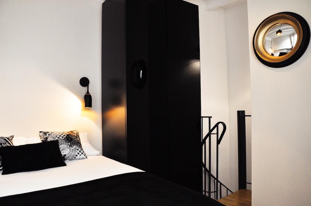 파리 Duplex De Charme Au Coeur De Montmartre 아파트 객실 사진