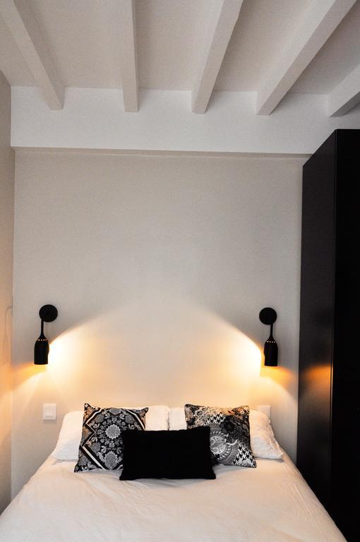 파리 Duplex De Charme Au Coeur De Montmartre 아파트 객실 사진